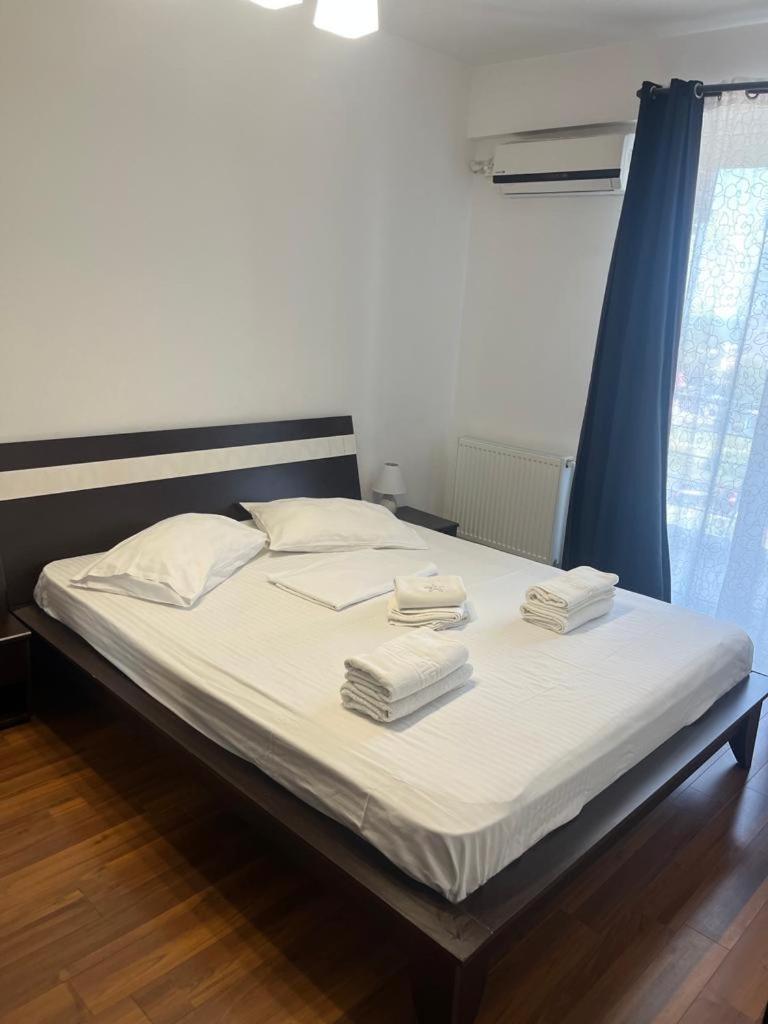 Fratellyvibe Mamaia Apartment Ngoại thất bức ảnh