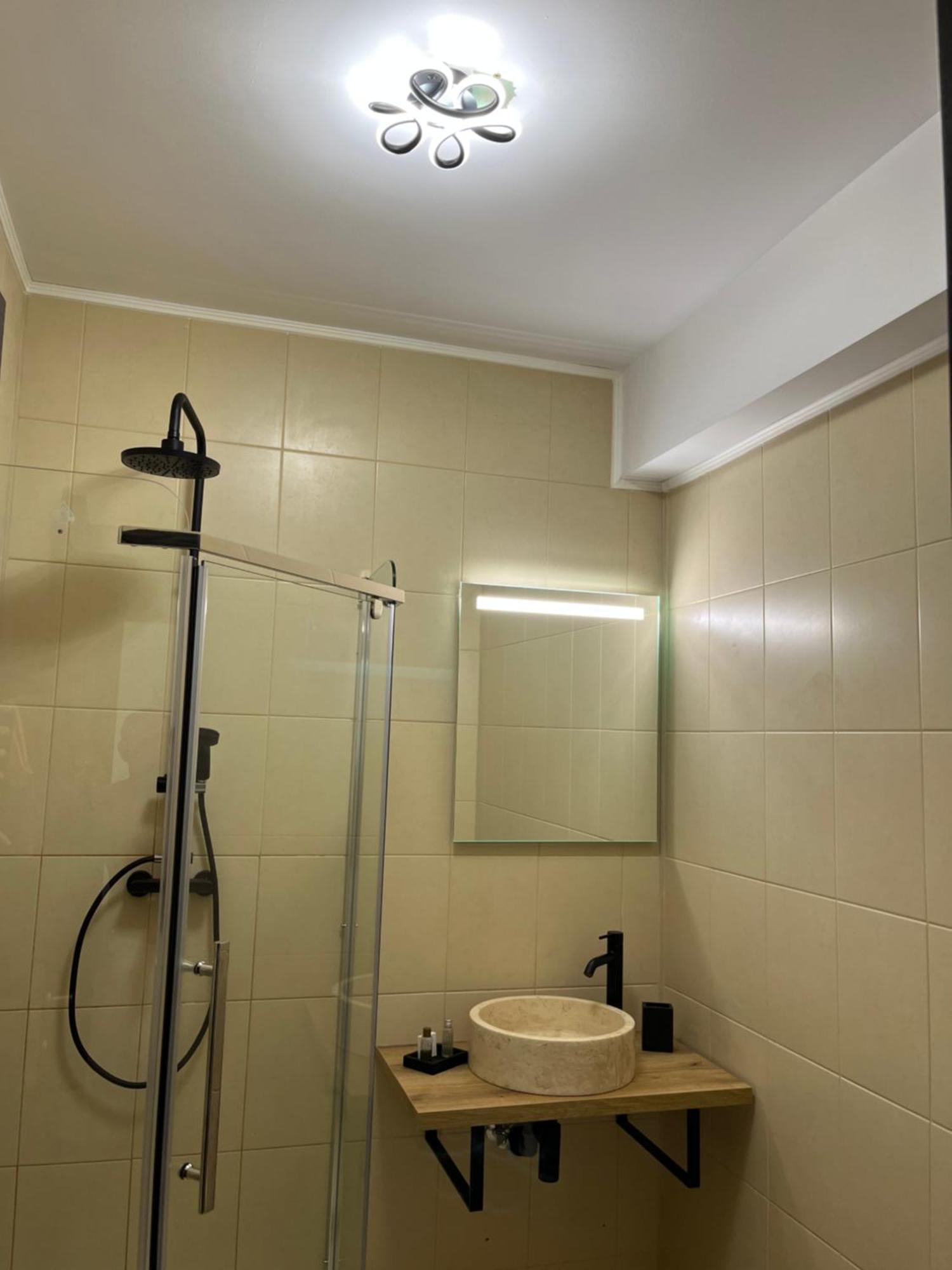 Fratellyvibe Mamaia Apartment Ngoại thất bức ảnh
