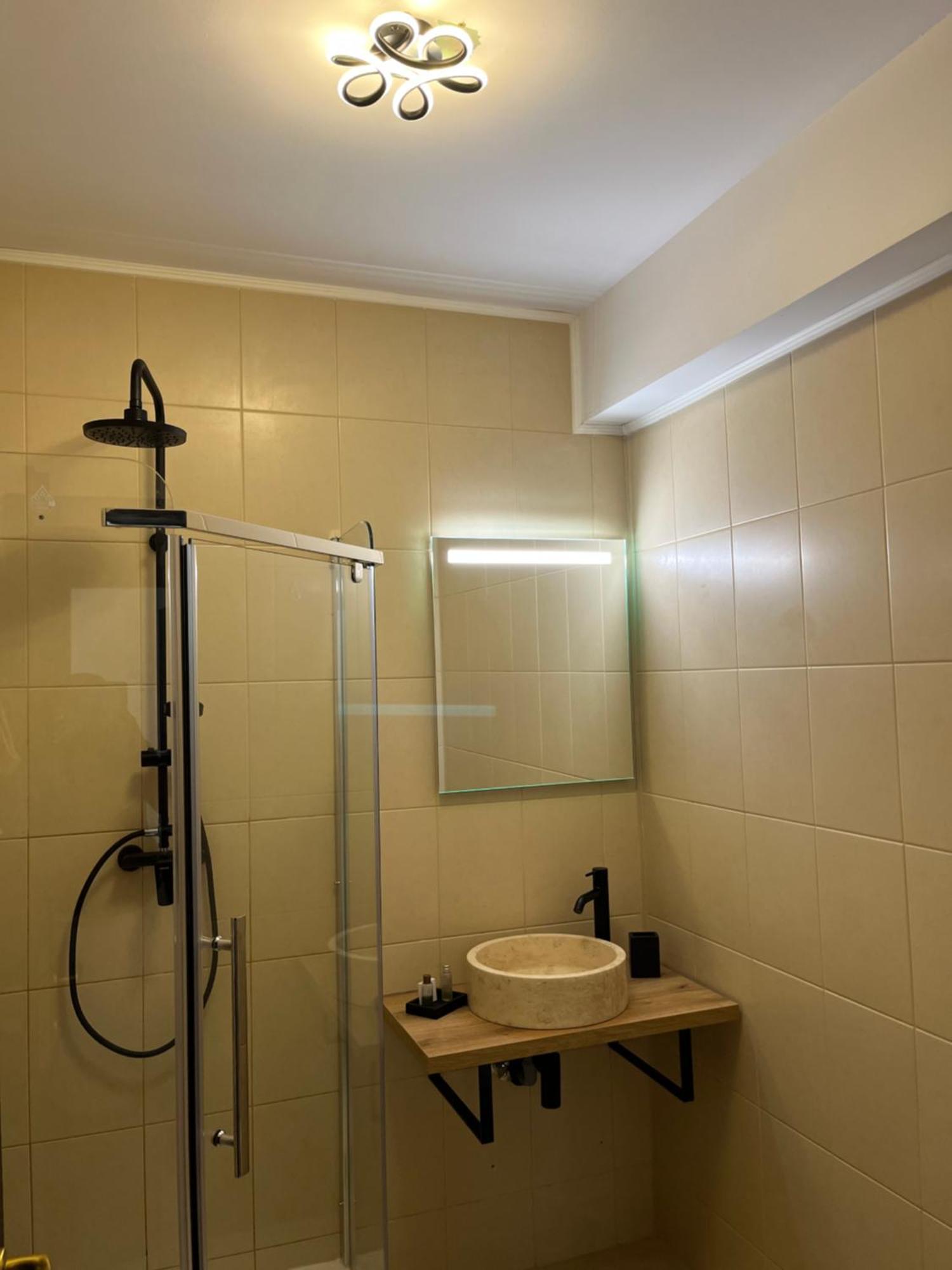 Fratellyvibe Mamaia Apartment Ngoại thất bức ảnh