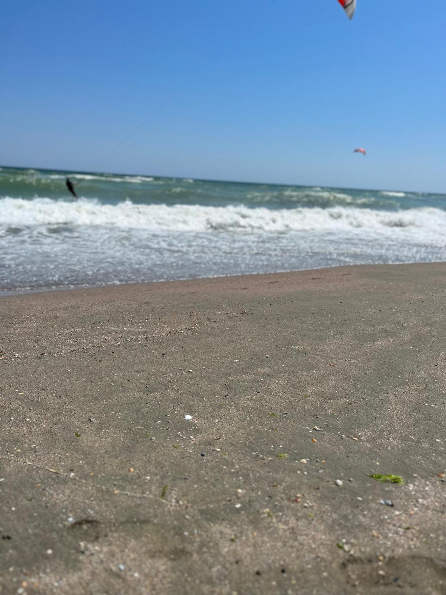 Fratellyvibe Mamaia Apartment Ngoại thất bức ảnh