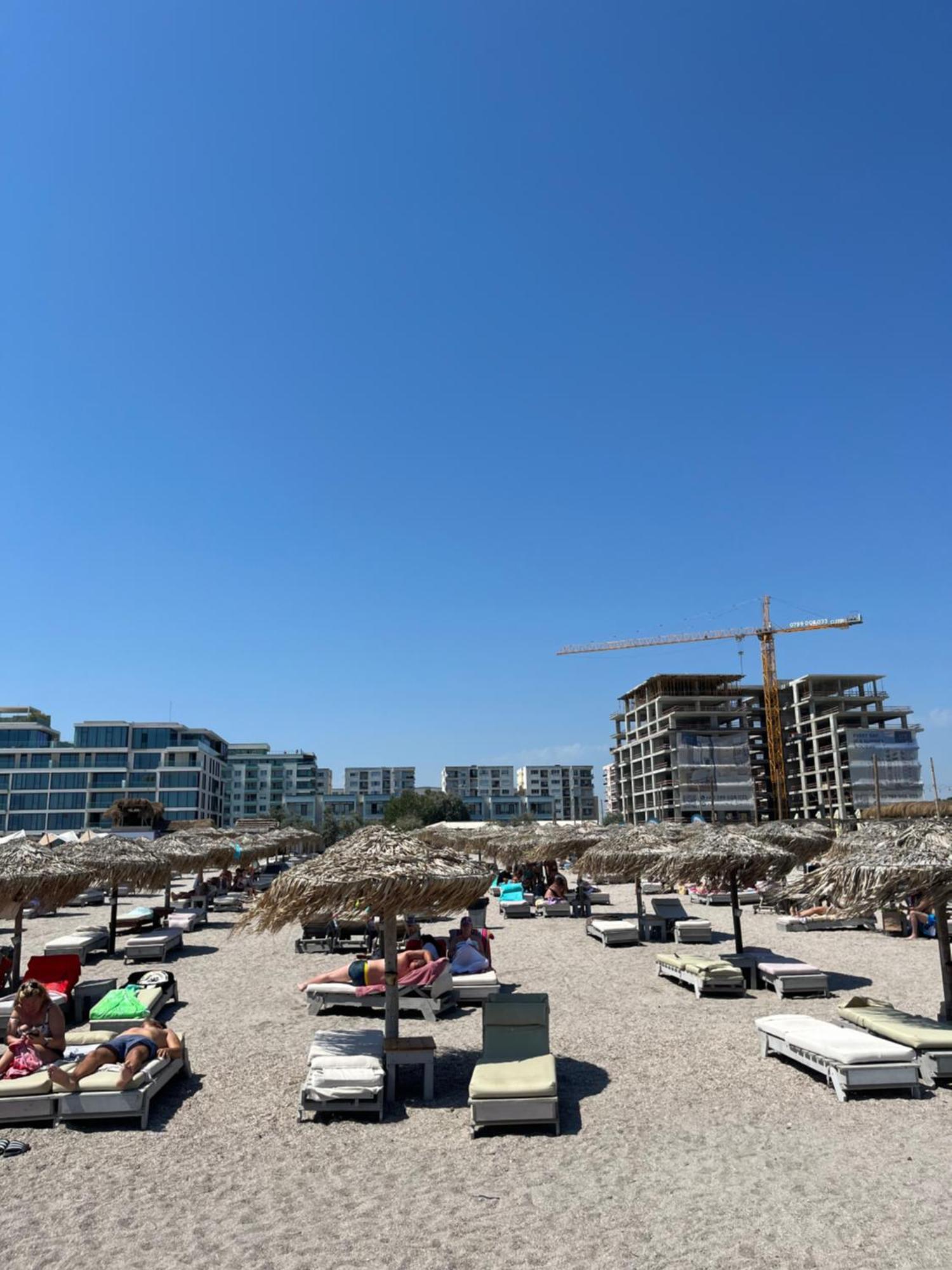 Fratellyvibe Mamaia Apartment Ngoại thất bức ảnh