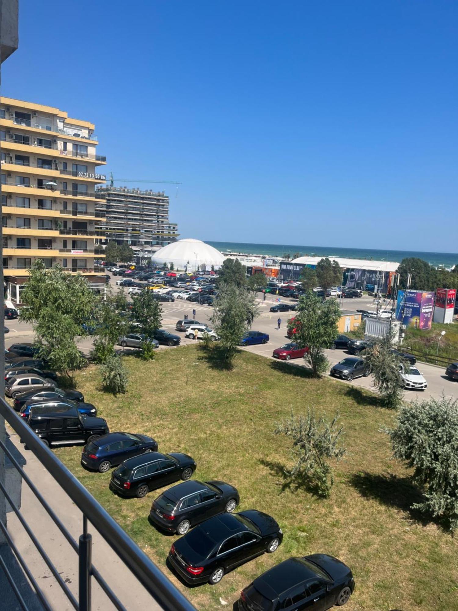 Fratellyvibe Mamaia Apartment Ngoại thất bức ảnh